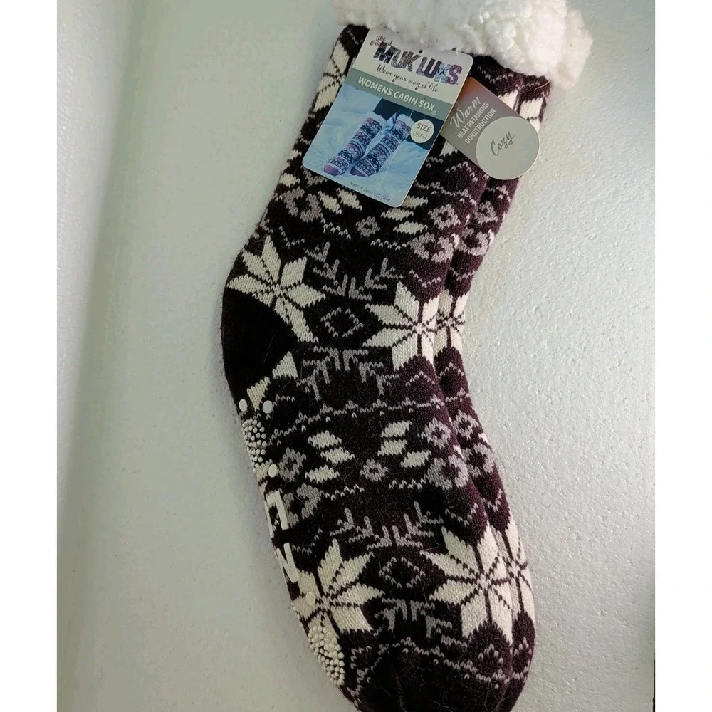 NWT 2 PAIRS MukLuks Women's Cabin Sox Fleece Lined‎ Socks COZY OSFM